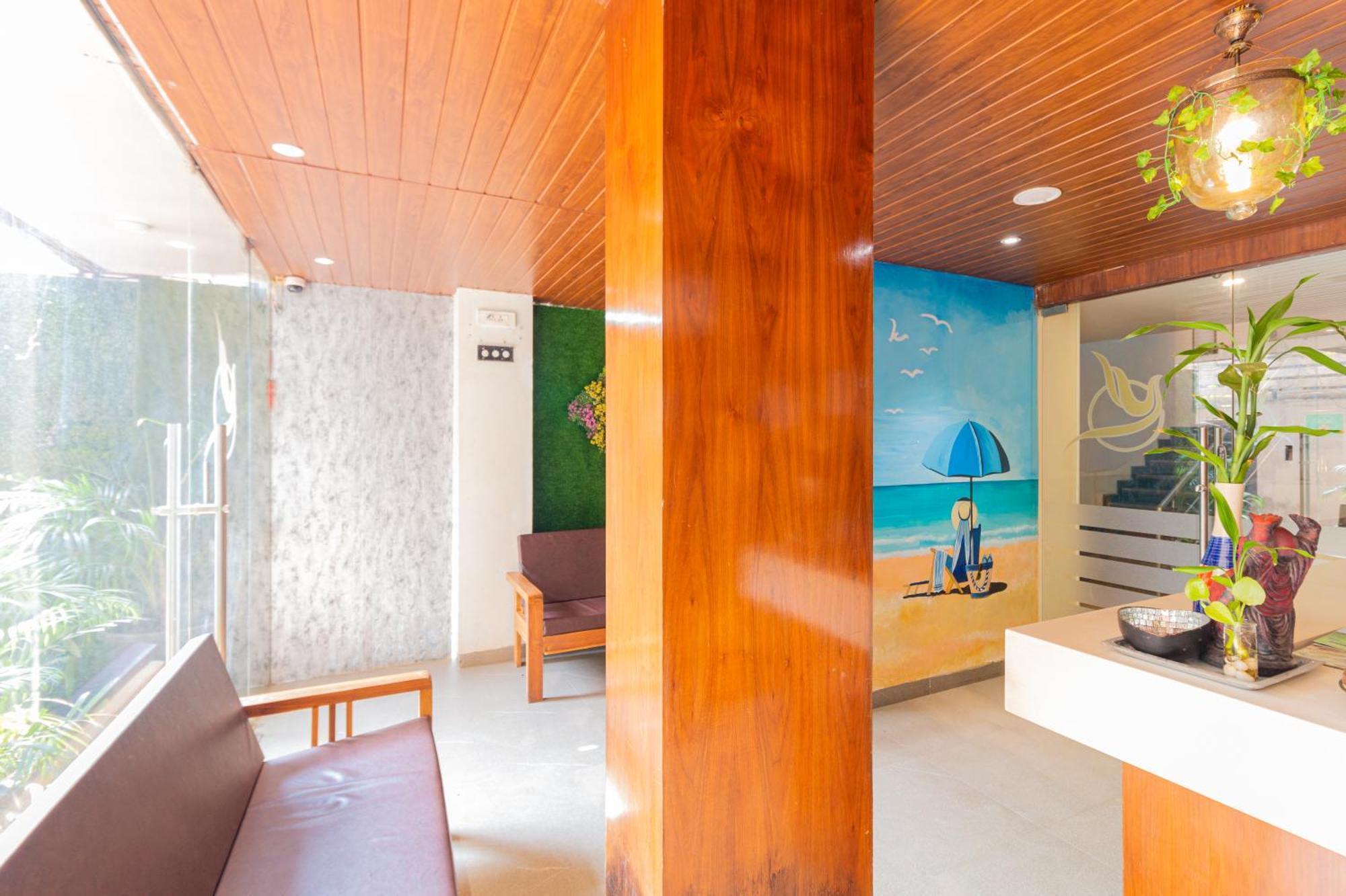 Hotel Celestiial , Candolim Exterior photo