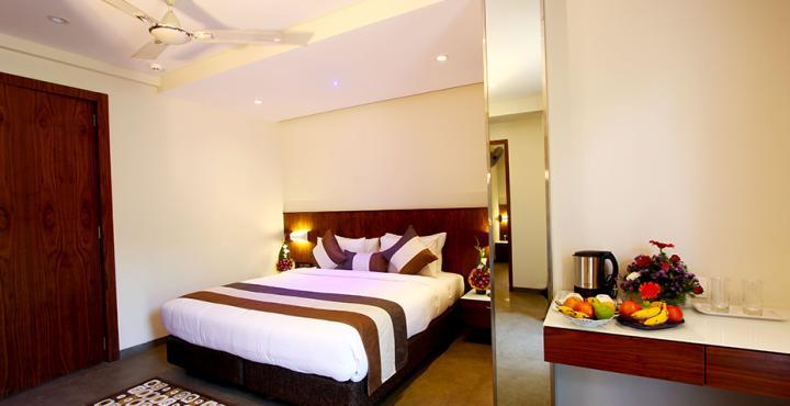 Hotel Celestiial , Candolim Exterior photo